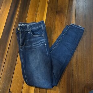 American Eagle Outfitters Women's Dark Blue Skinny Jeans